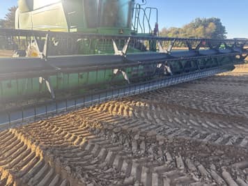 Main image John Deere 635F