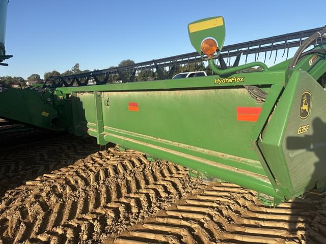 Image of John Deere 635F equipment image 1