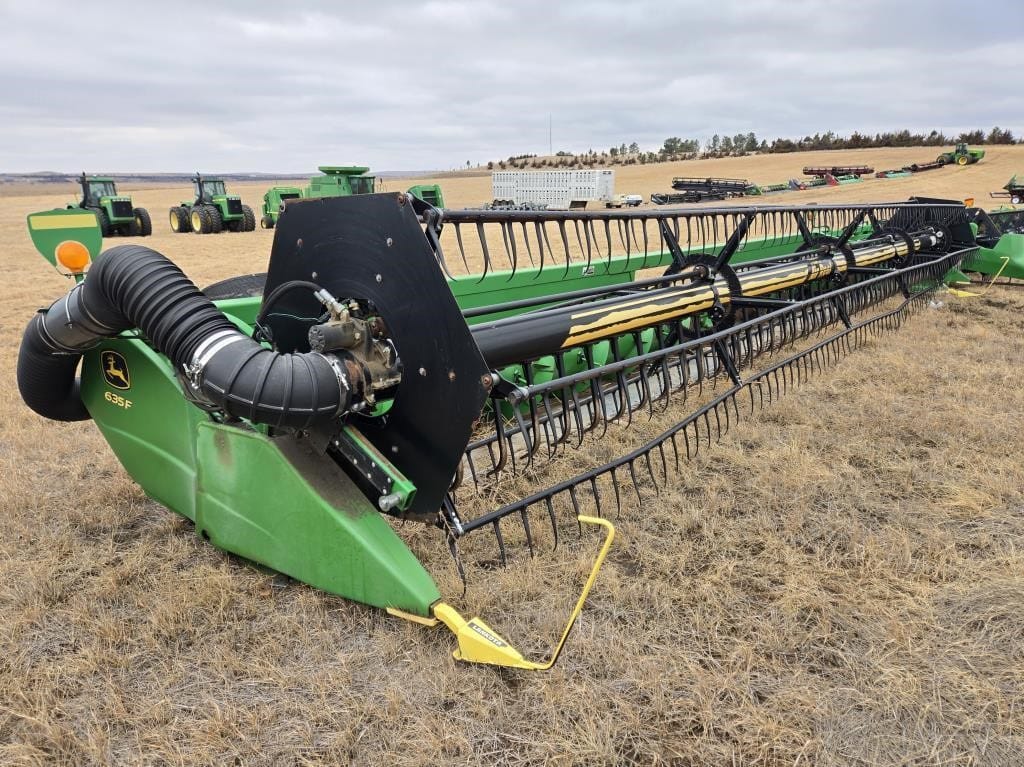 2011 John Deere 635F Equipment Image0