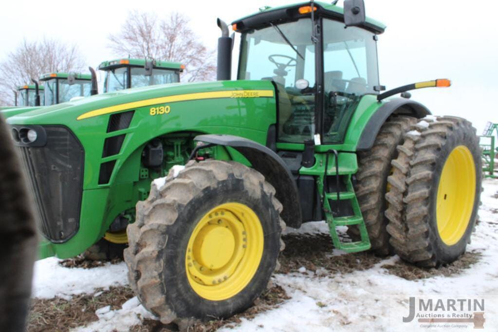 Main image John Deere 8130
