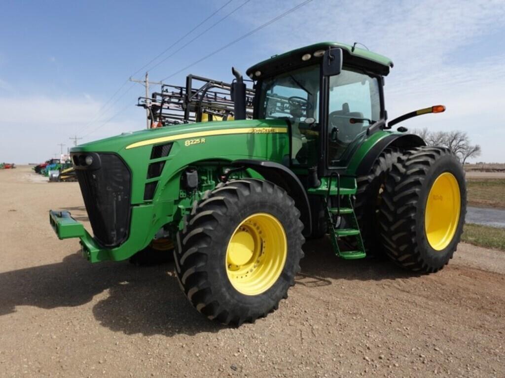 Image of John Deere 8225R Primary image