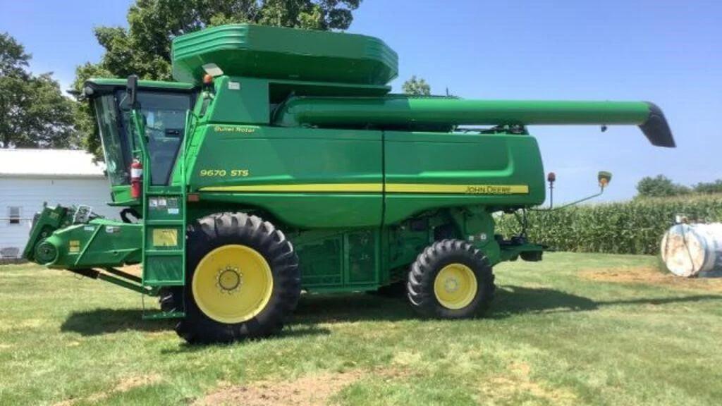 Image of John Deere 9670 STS Primary image