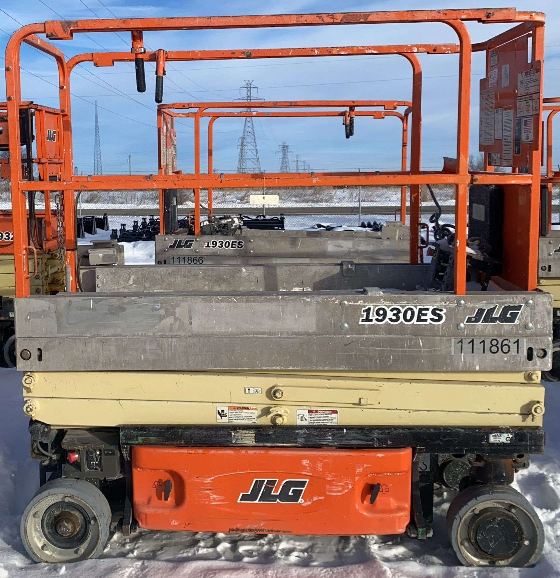 2011 JLG 1930ES Equipment Image0
