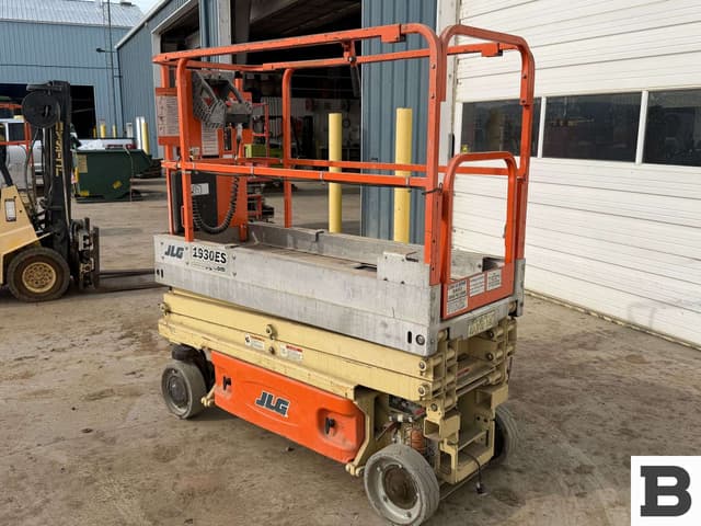 Image of JLG 1930ES equipment image 4