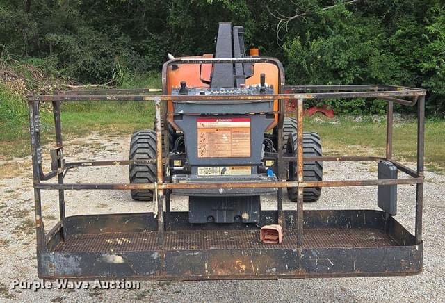 Image of JLG 600A equipment image 1