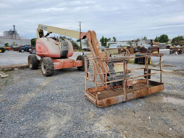 Image of JLG 600AJ equipment image 1