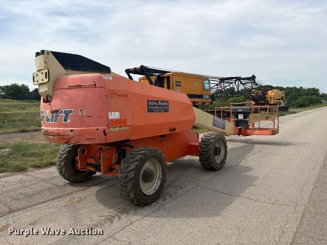 Image of JLG 600S equipment image 4