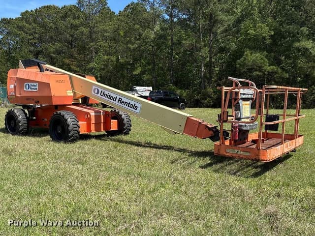 Image of JLG 600S equipment image 2