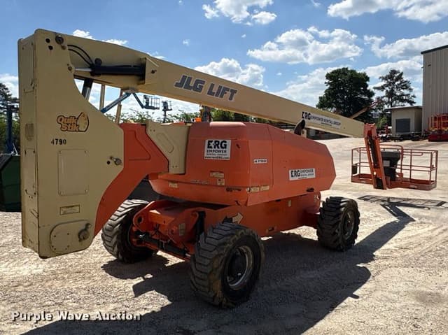 Image of JLG 800AJ equipment image 3