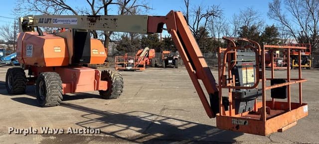 Image of JLG 800AJ equipment image 2