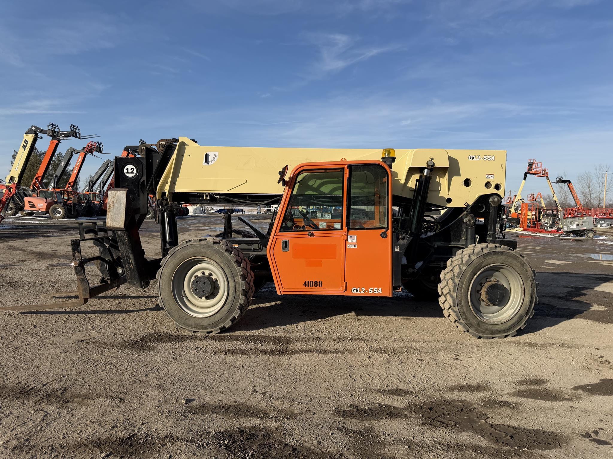 2011 JLG G12-55A Equipment Image0