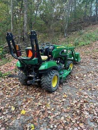 Image of John Deere 1023E equipment image 3