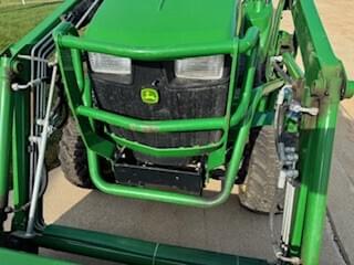 Image of John Deere 1023E equipment image 2