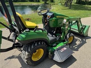 Image of John Deere 1023E equipment image 4