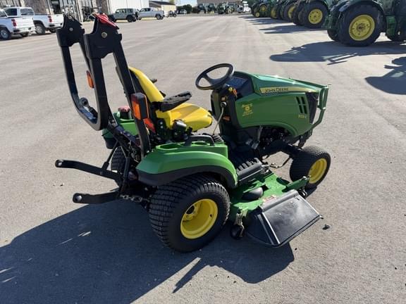 Image of John Deere 1023E equipment image 3