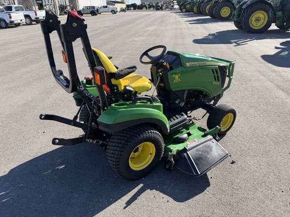 Image of John Deere 1023E equipment image 4