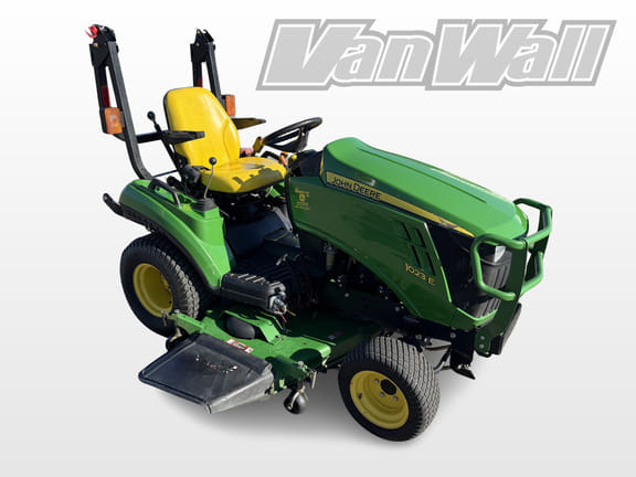 2011 John Deere 1023E Equipment Image0