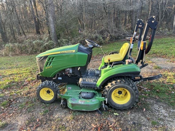 Image of John Deere 1023E Primary image