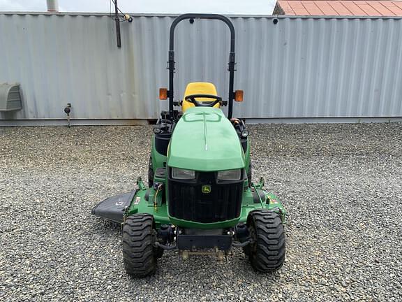 Image of John Deere 1026R equipment image 2