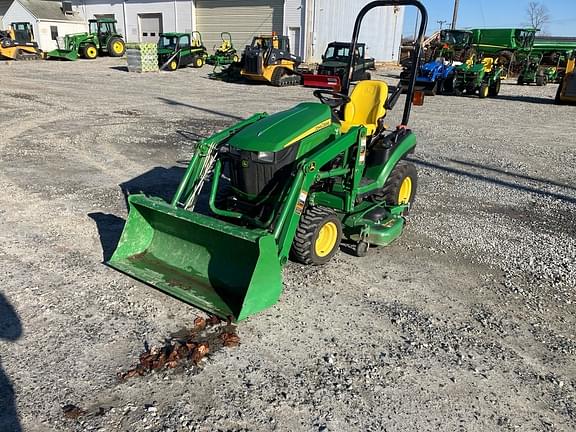 Image of John Deere 1026R Primary image