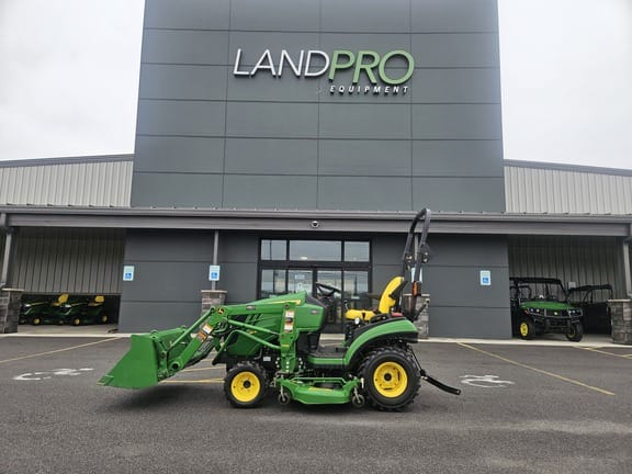 2011 John Deere 1026R Equipment Image0