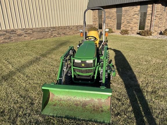 Image of John Deere 1026R equipment image 1