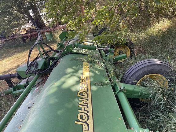 Image of John Deere 120 equipment image 3