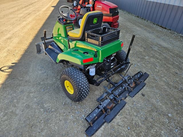 Image of John Deere 1200H equipment image 2