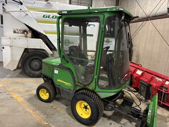 2011 John Deere 1545 Equipment Image0