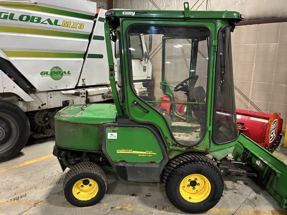 Image of John Deere 1545 equipment image 1