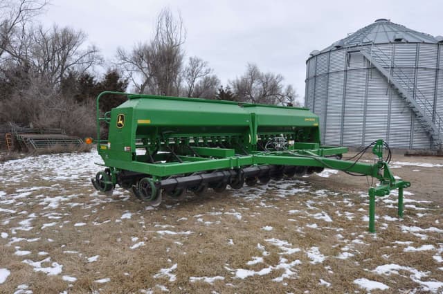 Image of John Deere 1590 equipment image 3