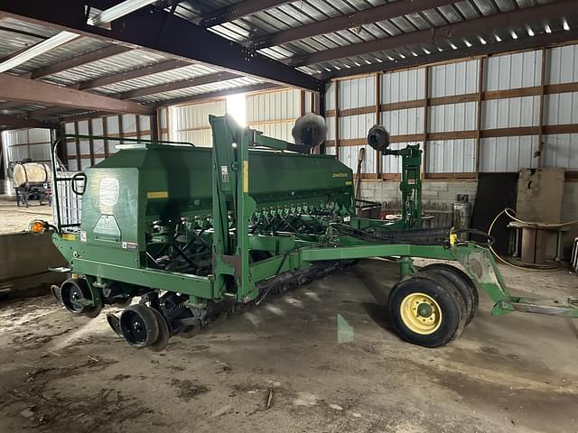 Image of John Deere 1590 equipment image 2