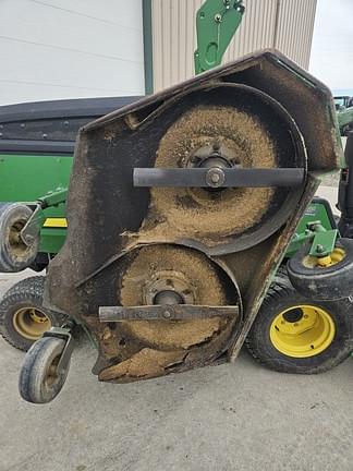 Image of John Deere 1600 Turbo II equipment image 4