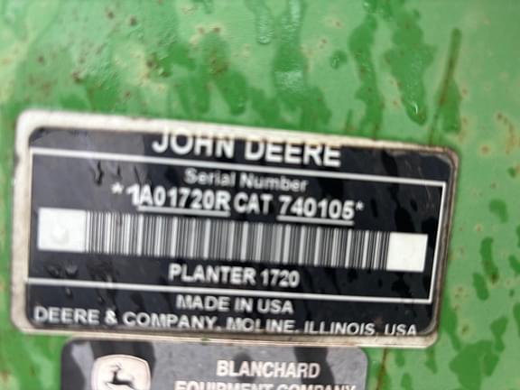 Image of John Deere 1720 equipment image 4