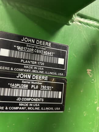 Image of John Deere 1720 equipment image 1