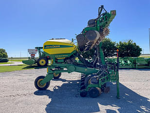 Main image John Deere 1720 4