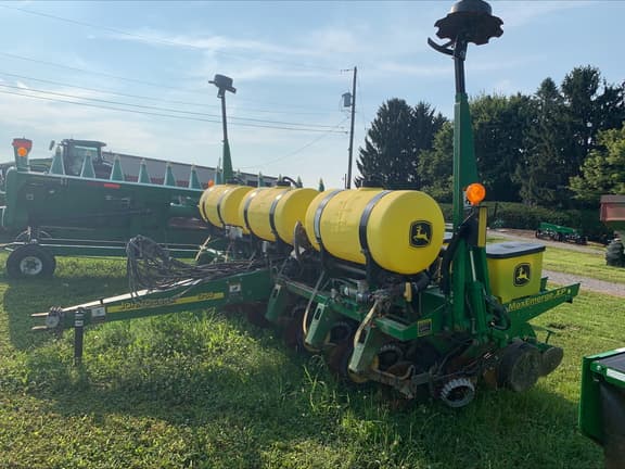 Image of John Deere 1750 equipment image 2