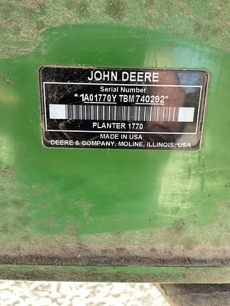 Image of John Deere 1770 equipment image 4