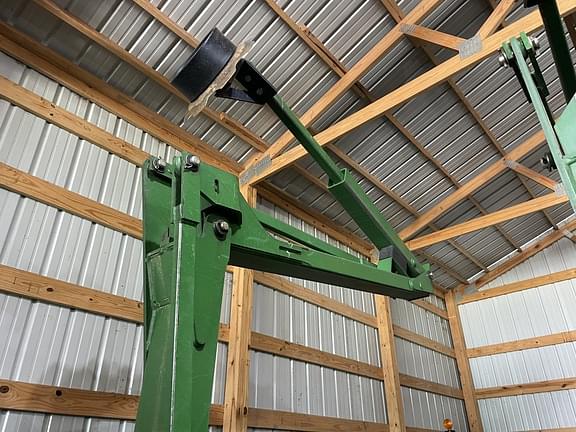 Image of John Deere 1770 equipment image 2