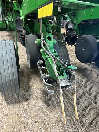 Image of John Deere 1770 equipment image 3
