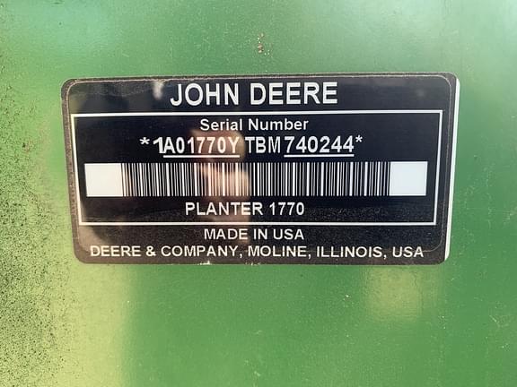 Image of John Deere 1770 equipment image 4