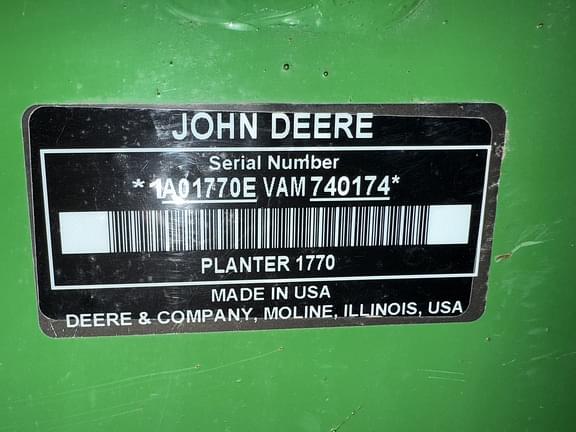 Image of John Deere 1770 equipment image 4