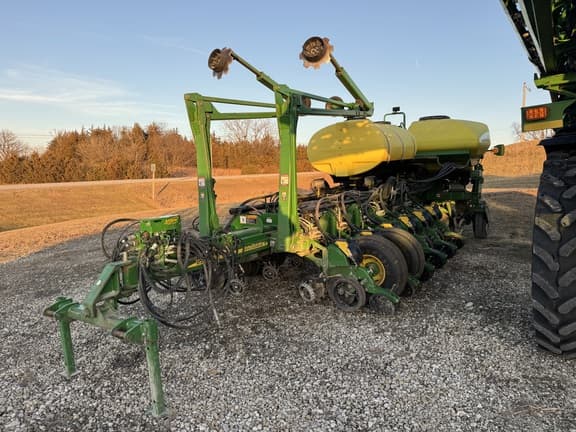 Image of John Deere 1770 Primary image