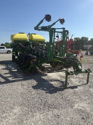 2011 John Deere 1770 Image