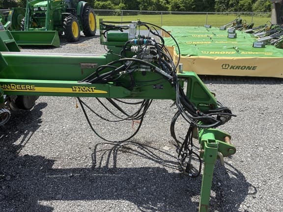 Image of John Deere 1770 equipment image 3