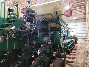 Main image John Deere 1770 5