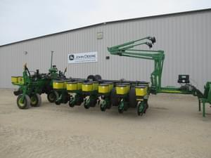 2011 John Deere 1770 Image