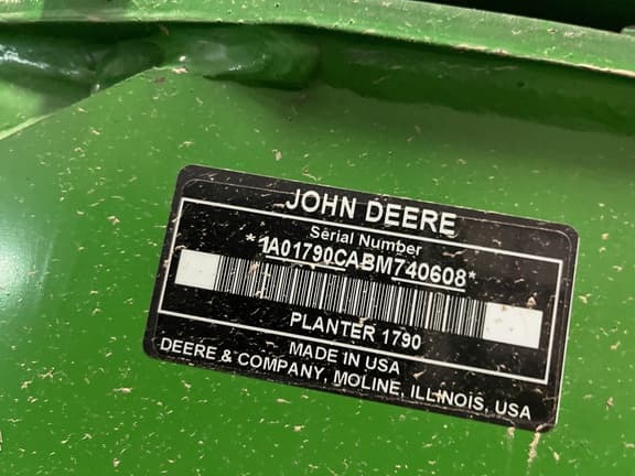 Image of John Deere 1790 equipment image 2