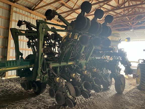 Image of John Deere 1790 Primary image