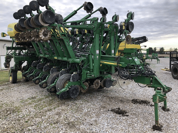 Main image John Deere 1790